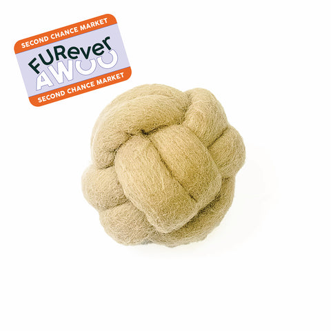 Oops* Knot Today Felt Puzzle Toy - Small in Beige