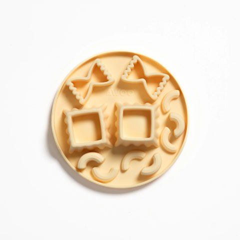 Snackaroni Slow Feeder Insert & Lick Mat Awoo